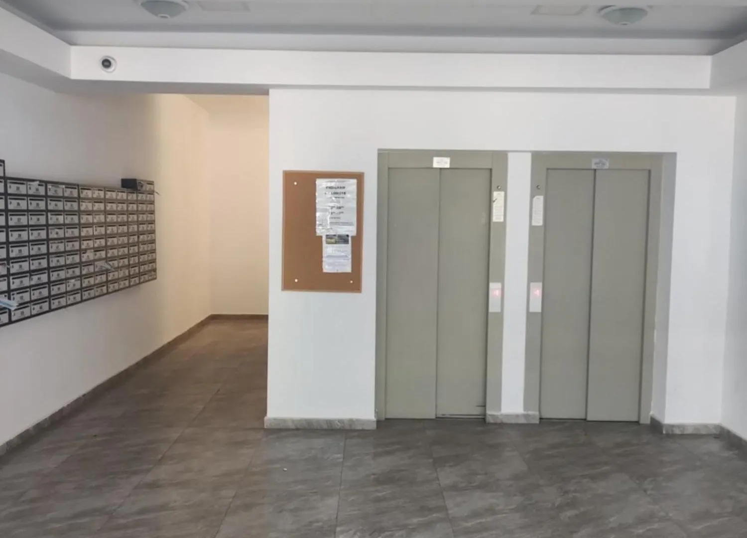 Luxury 2 Rooms Free Parking Air Conditioning Espresso Netflix Superb Modern Bright View Balcony Self Check In Militari Boekarest Roemenië